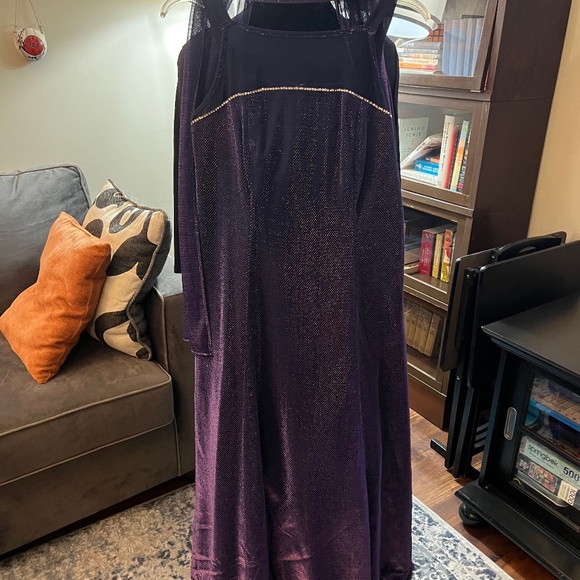 Onyx Nite by Wendye Chaitin Purple Formal Bridesmaid Prom Gown with Scarf 14 - Picture 1 of 4